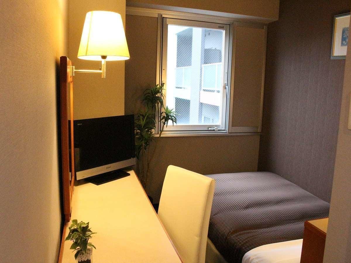 Hotel Livemax Budget Hiratsuka Ekimae Exterior photo