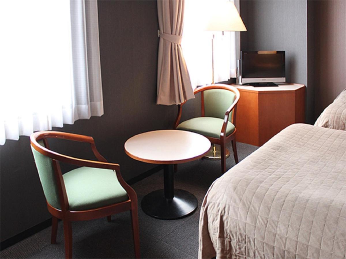 Hotel Livemax Budget Hiratsuka Ekimae Exterior photo