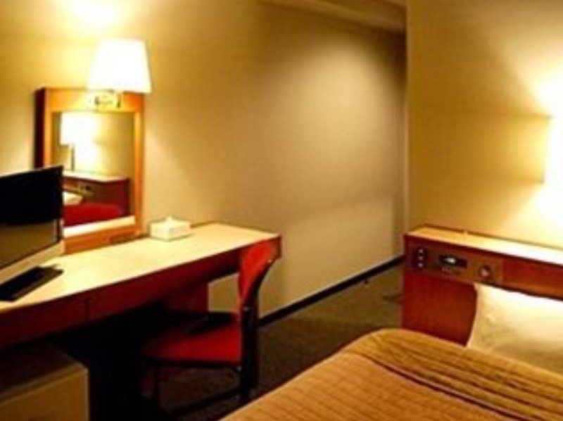 Hotel Livemax Budget Hiratsuka Ekimae Exterior photo
